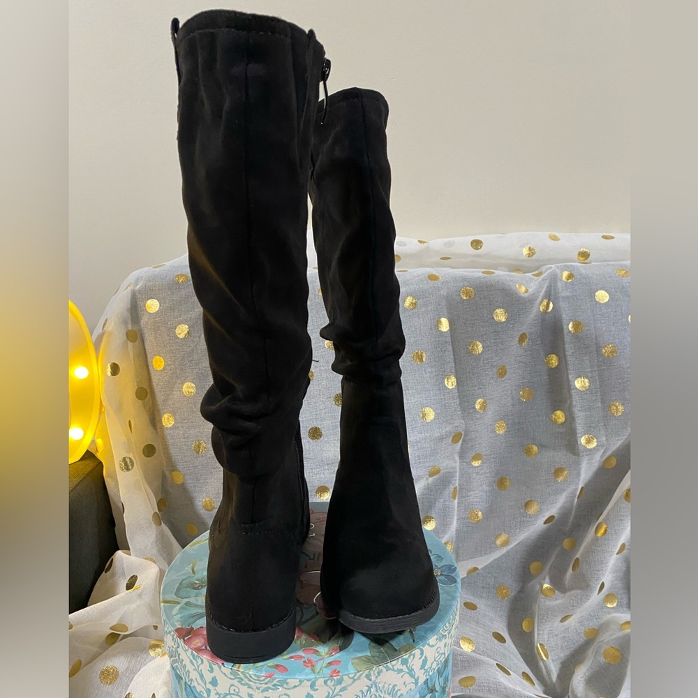 WOMEN'S GC SHOES RANDI SUEDE KNEE
HIGH BOOTS, Size 9 - Picture 17 of 17